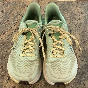 ALTRA Women's Torin 7 Road Running Shoe